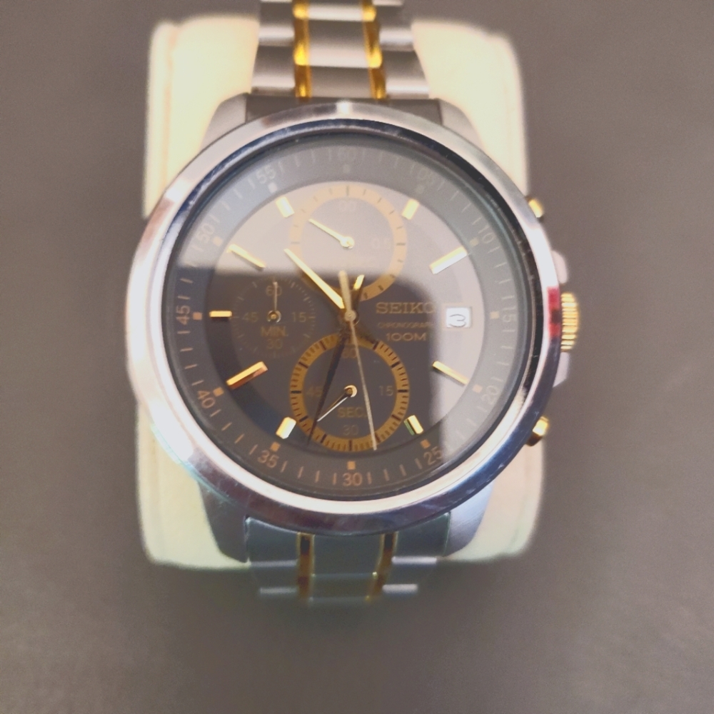 Men's Seiko Watch